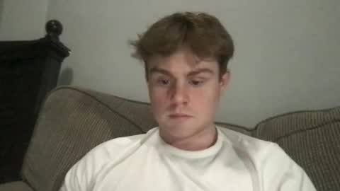 ryanhung_57 online show from April 23, 2026, 2:57 am