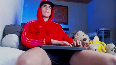 Ryannhill  online show from February 4, 2026, 9:04 am