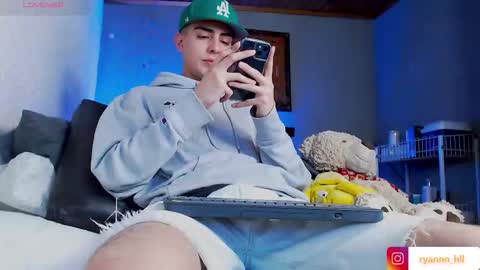 Ryannhill  online show from February 17, 2026, 5:59 am