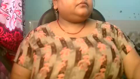 HotLovers online show from May 3, 2026, 4:07 am