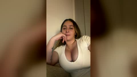 Snapshot of s0phie_26 chatting on May 4, 2026, 12:39 am Sofia Independent Model online show from May 4, 2026, 12:39 am