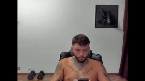 Snapshot of s1nmaster chatting on September 16, 2025, 6:42 pm s1nmaster online show from September 16, 2025, 6:42 pm