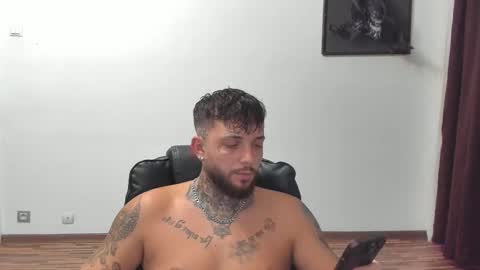 Snapshot of s1nmaster chatting on October 4, 2025, 6:50 pm s1nmaster online show from October 4, 2025, 6:50 pm