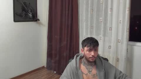 Snapshot of s1nmaster chatting on November 30, 2025, 11:09 pm s1nmaster online show from November 30, 2025, 11:09 pm