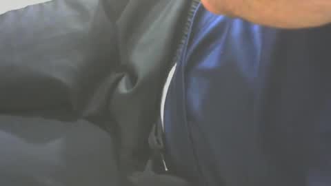 Snapshot of s201174370 chatting on October 20, 2025, 6:52 pm Cloney online show from October 20, 2025, 6:52 pm