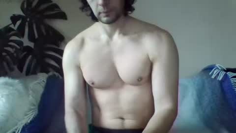 s43_ online show from November 22, 2025, 9:52 am