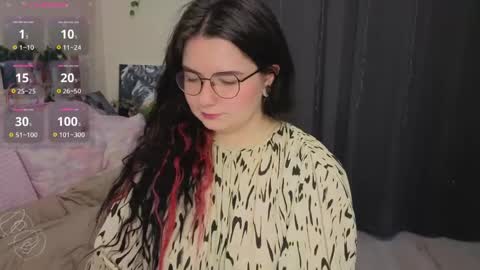 Snapshot of s_katekisa_ss chatting on June 5, 2026, 7:30 pm Kate online show from June 5, 2026, 7:30 pm