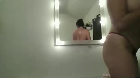 s_lo2626 online show from November 22, 2025, 10:20 pm