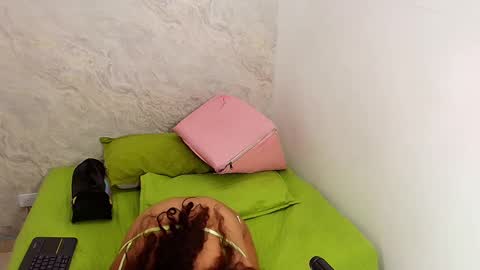 Snapshot of s_sofia_ chatting on February 20, 2025, 7:19 pm s_sofia_ online show from February 20, 2025, 7:19 pm