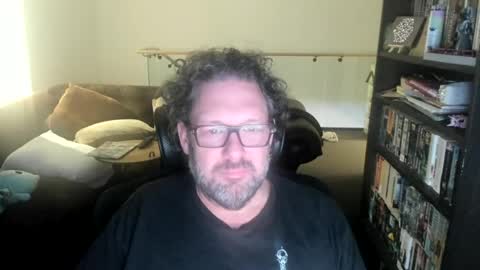 Snapshot of saacs chatting on June 16, 2026, 8:17 am Saacs online show from June 16, 2026, 8:17 am