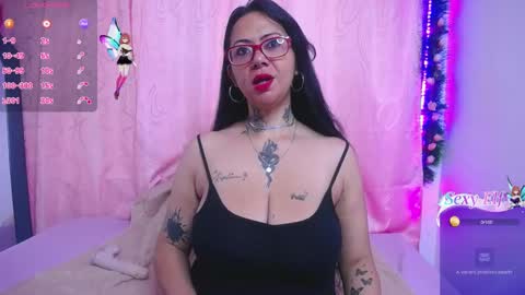 saalomee 1 online show from January 3, 2025, 1:25 pm