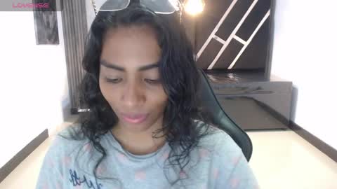 saara_ch1 online show from April 10, 2026, 7:40 pm