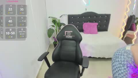 saaya_tay online show from September 24, 2025, 3:10 am