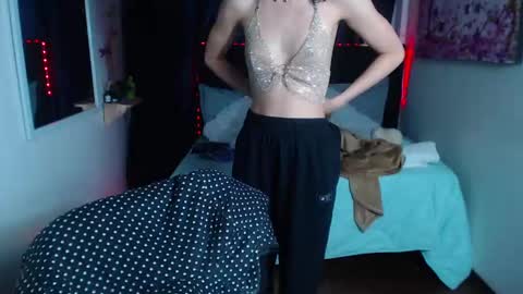 Snapshot of sabaha_ chatting on December 22, 2024, 10:49 am S A B A H A online show from December 22, 2024, 10:49 am