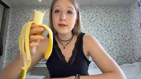 Sabine online show from July 22, 2026, 7:22 am