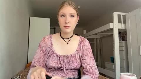 Sabine online show from July 26, 2026, 10:11 am