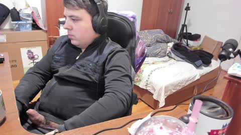 1141323  my Lord Mister Max   moms treasure online show from December 31, 2024, 4:49 am