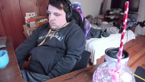 1141323  my Lord Mister Max   moms treasure online show from January 11, 2025, 11:12 am