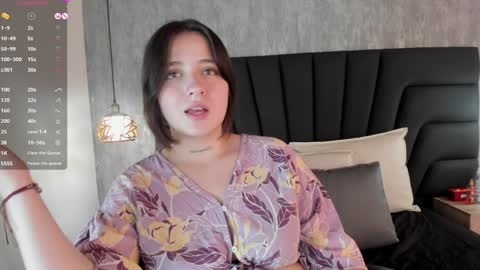 Snapshot of sabrina_lennox chatting on February 8, 2025, 7:38 pm Sabrina Maria online show from February 8, 2025, 7:38 pm