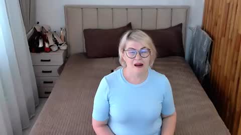 Sabrina MacMarren online show from July 2, 2026, 3:07 pm