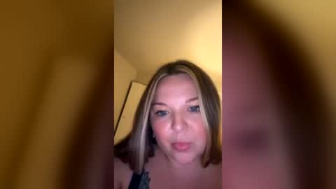 Snapshot of sabrinasexy6969 chatting on June 21, 2026, 2:36 am sabrinasexy6969 online show from June 21, 2026, 2:36 am