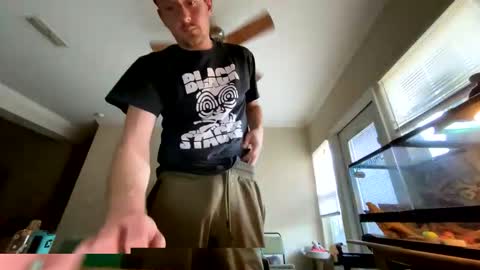 sabrosocockcarnesandwich online show from May 21, 2026, 9:44 pm