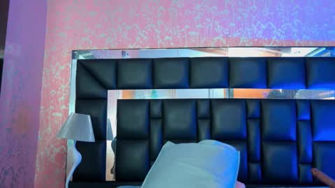 Sacha Malala  online show from October 18, 2025, 7:14 pm