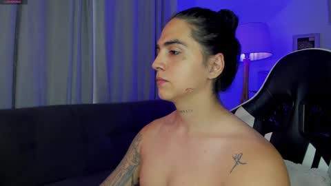 Im CryDuran    Instagram   CryDuraann  online show from January 14, 2025, 7:53 pm