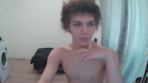 sadvetements online show from March 28, 2026, 7:30 am