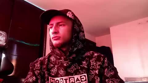 Snapshot of saemzam chatting on February 14, 2025, 12:47 pm saemzam online show from February 14, 2025, 12:47 pm