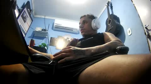 Snapshot of safadogostosobr chatting on July 4, 2026, 6:58 pm safadogostosobr online show from July 4, 2026, 6:58 pm