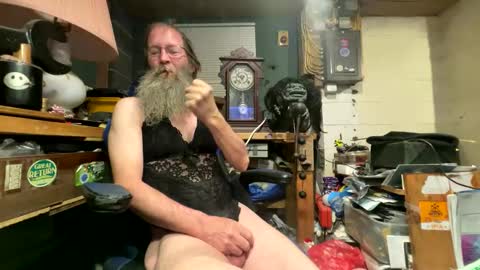 Snapshot of safety_fist chatting on February 2, 2025, 11:21 pm safety_fist online show from February 2, 2025, 11:21 pm