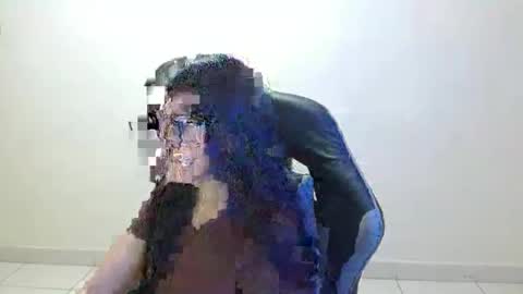 Snapshot of sahaliefox_ chatting on April 21, 2026, 5:06 pm Sahaliefox online show from April 21, 2026, 5:06 pm