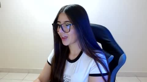 Sahaliefox  online show from July 15, 2026, 9:42 pm