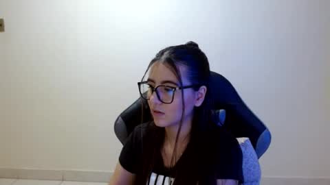 Sahaliefox  online show from July 28, 2026, 10:20 pm