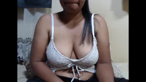 Snapshot of sahobelle chatting on December 22, 2025, 4:59 pm sahobelle online show from December 22, 2025, 4:59 pm
