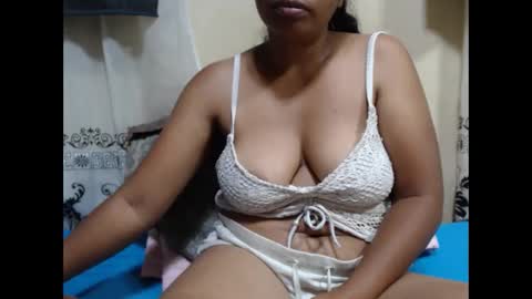 Snapshot of sahobelle chatting on January 15, 2026, 6:44 pm sahobelle online show from January 15, 2026, 6:44 pm