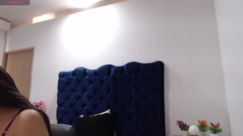 Snapshot of sahorii_ chatting on November 1, 2025, 2:41 pm Sahori online show from November 1, 2025, 2:41 pm