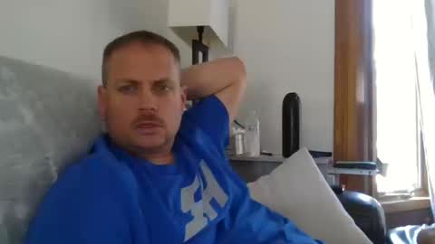 sai20041986 online show from October 10, 2025, 6:18 pm
