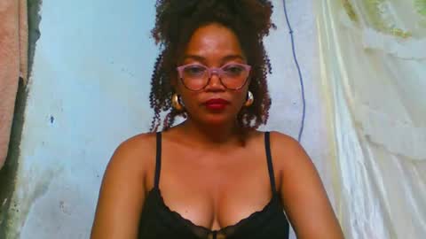 Snapshot of saida472627 chatting on August 8, 2026, 12:51 pm saida472627 online show from August 8, 2026, 12:51 pm