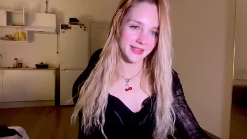 Sofia online show from December 18, 2025, 8:59 pm