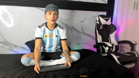 Juan online show from November 27, 2025, 4:14 am