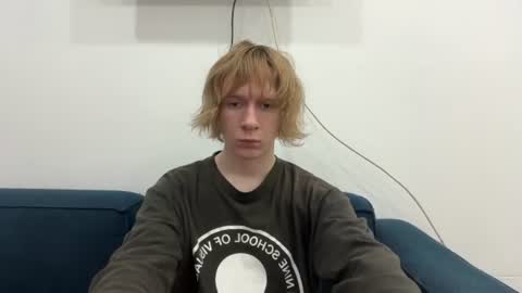 saintfawn online show from July 18, 2026, 8:51 am