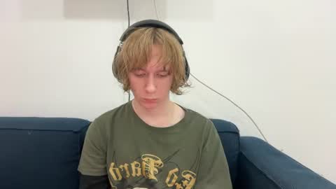 saintfawn online show from July 28, 2026, 3:21 pm