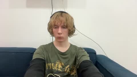 saintfawn online show from July 28, 2026, 4:39 pm