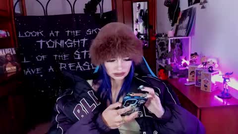 Snapshot of sakaexxx chatting on December 20, 2025, 9:00 pm online show from December 20, 2025, 9:00 pm