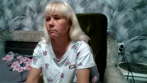 Snapshot of sakura_blonde chatting on October 13, 2025, 8:47 am sakura_blonde online show from October 13, 2025, 8:47 am