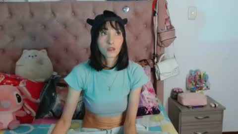 Snapshot of sakura_skinny chatting on July 7, 2026, 12:20 pm Sakura Skinny online show from July 7, 2026, 12:20 pm