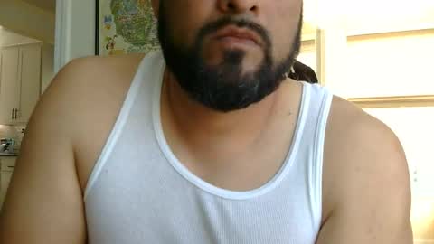 Snapshot of sal_cumplaciente chatting on April 7, 2026, 5:35 pm sal cumplaciente online show from April 7, 2026, 5:35 pm