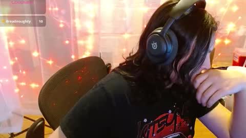 salacious_bunny online show from November 30, 2025, 6:01 pm